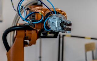 WCM Zuid Robotica - mensarme plant